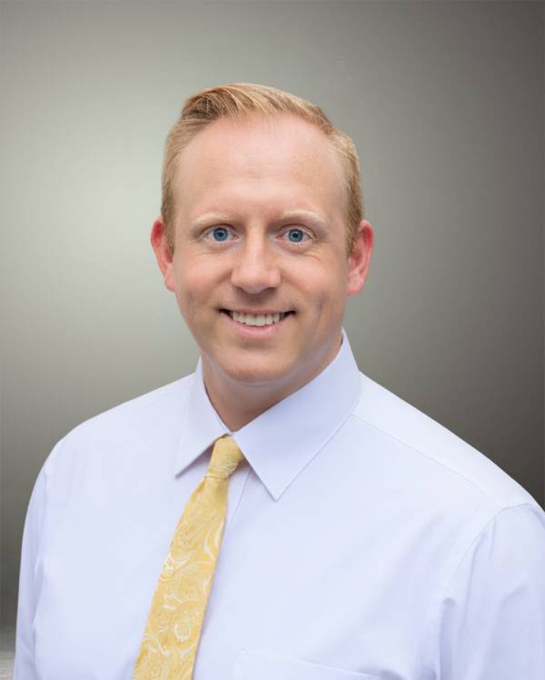 Dr Warren Jackson (1) Cassidy Hill, OD